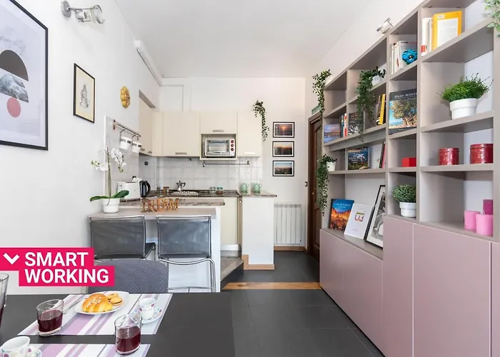 Nice And Cozy Apartment In Crocetta